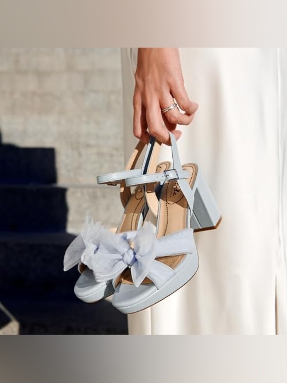 NWOT LifeStride Last Dance Platform Sandals